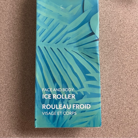 New face and body ice roller - Picture 1 of 5